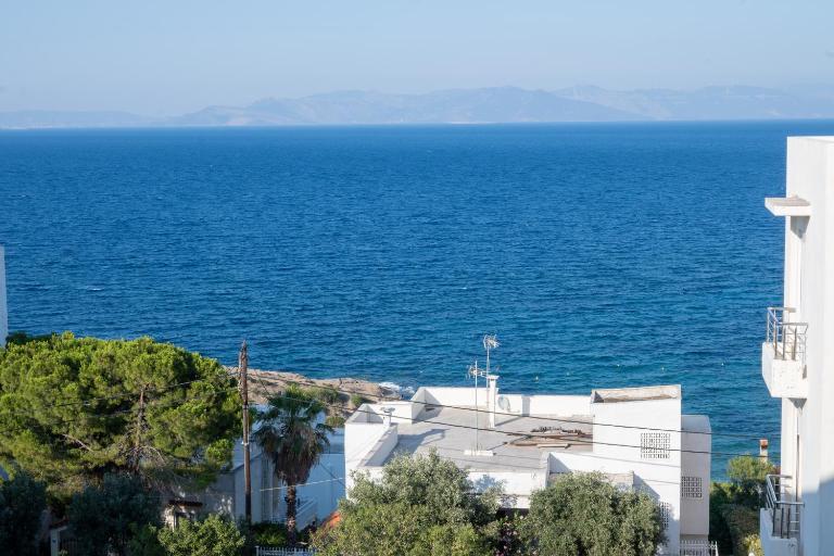 Amazing Sea View, Rafina Port, Athens Airport, Self-Check-in - Chambres d'hôtes Rafína