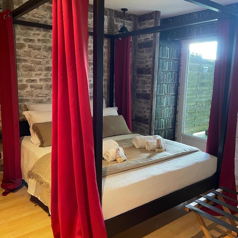 Le Maine N 5 - FLÉAC ANGOULEME - Suite Harry Potter - B&B Fléac