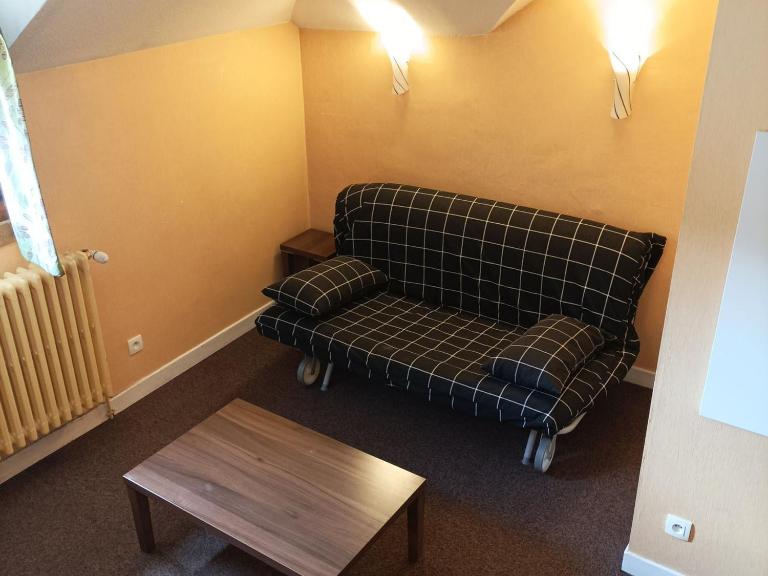T2 dans château avec piscine, parking et animaux admis - Jausiers - FR-1-165B-42 - B&B Jausiers