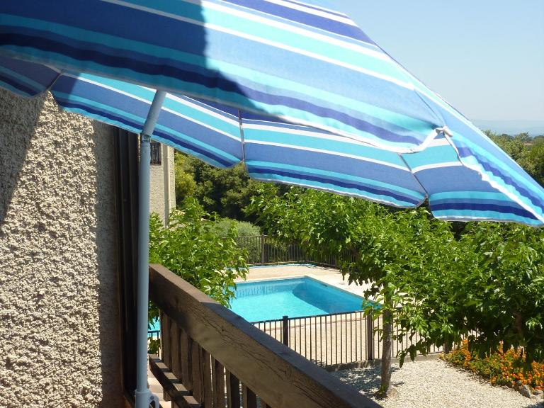 Grand Studio Avec Piscine Presqu'île De Giens - Bed and Breakfast Hyères