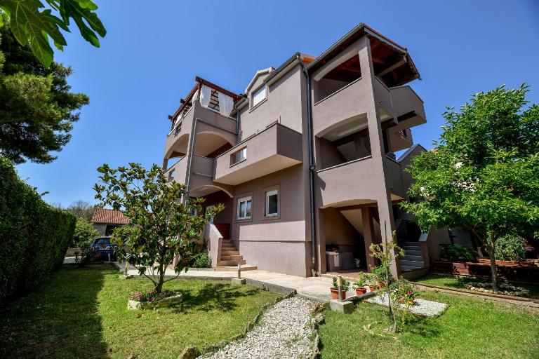 Apartment Batena - Ferienwohnung Zadar
