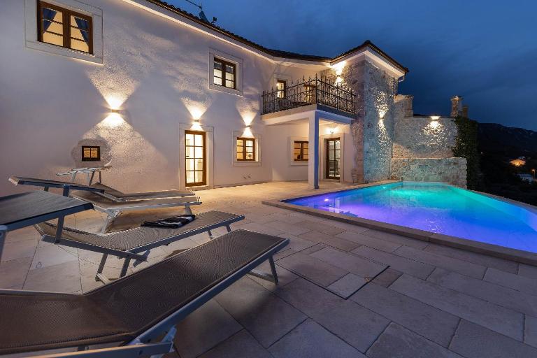 Villa Evas Castle Crikvenica Riviera - B&B Bribir