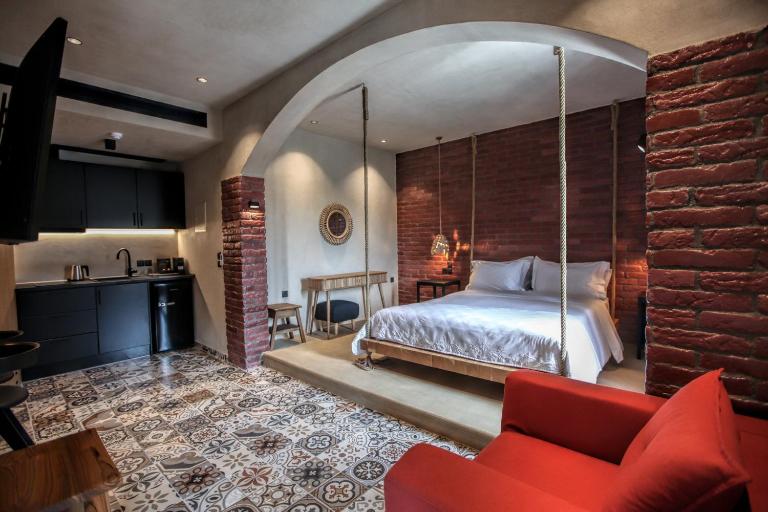 Meteora Heaven and Earth Kastraki premium suites - Adults Friendly - Chambres d'hôtes Kalampáka