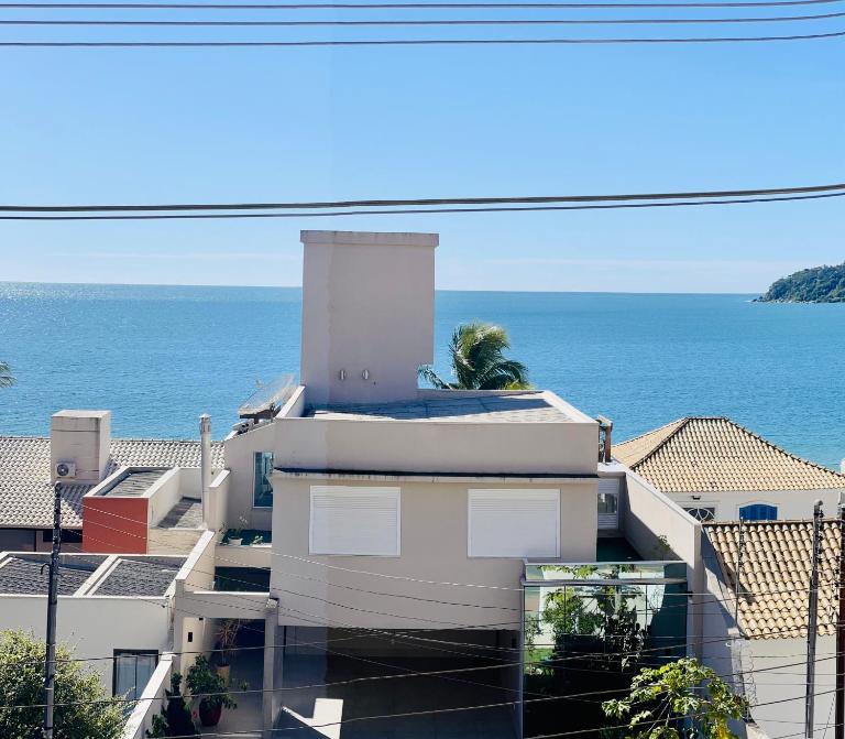 950 Apartamento em Bombinhas com 3 dormitórios. VISTA PARA O MAR - Ferienwohnung Bombinhas