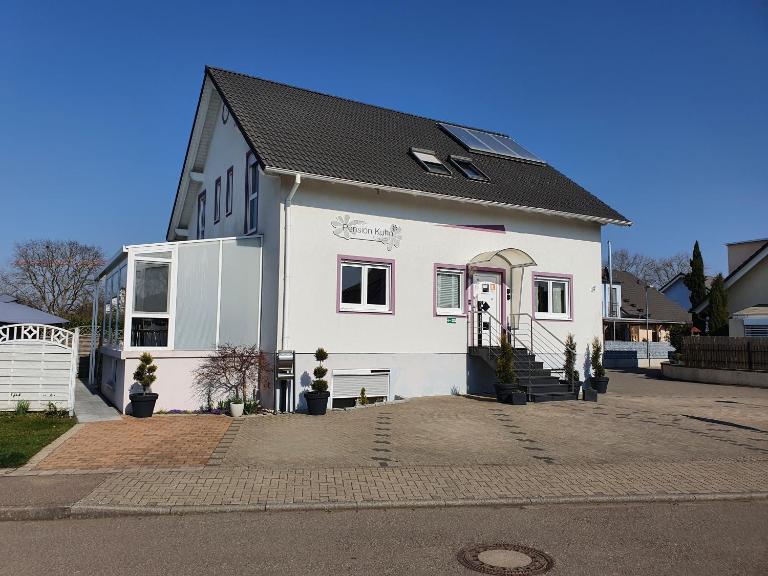 Pension Kuhn - Bed and Breakfast Rust