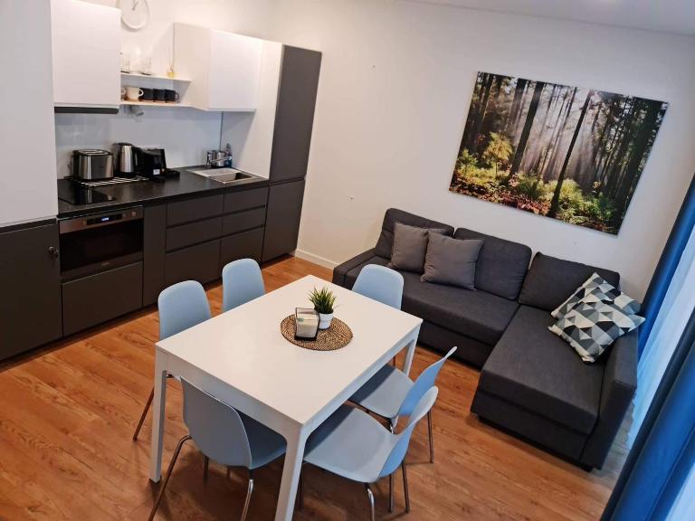 Apartamentai Gintaro takas - Ferienwohnung Juodkrantė
