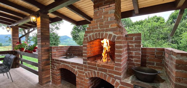 Casuta cu Bine - B&B Valea Lungă Ogrea