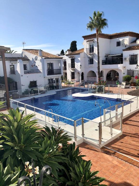 NUEVA NERJA Pueblo Andaluz Casa Grafton - B&B Nerja