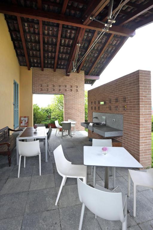 A Casa Di Maria - B&B Grinzane Cavour