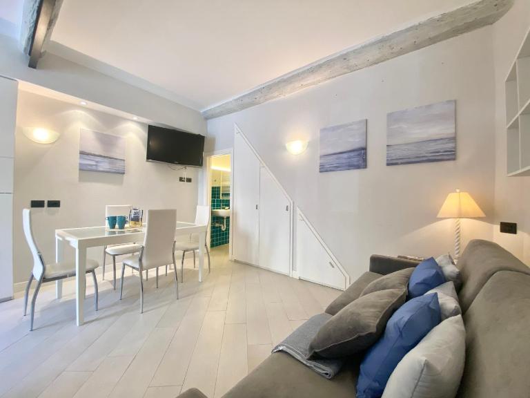 CasaViva - Lovely Mini-Loft in Camogli with AC - Bed and Breakfast Camogli