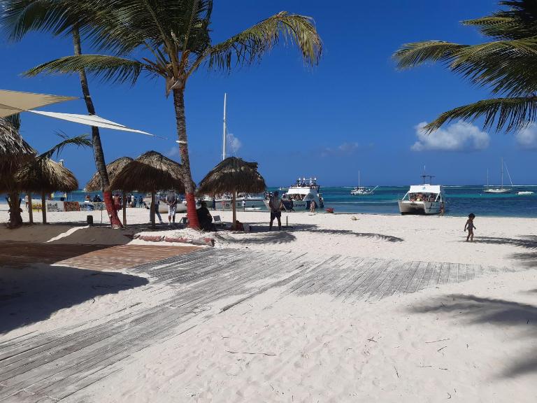 RELAX @ BEACH, BIBIJAGUA - B&B Punta Cana