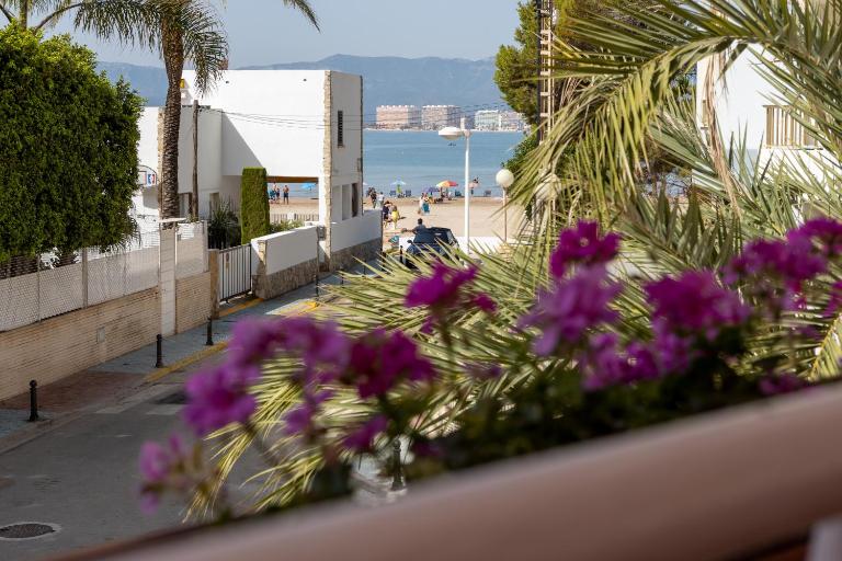 CHALET VILLA Los HIPOCAMPOS - B&B Cullera