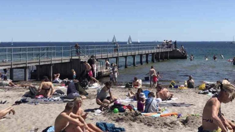 Seaview and swimming - Ferienwohnung Hellerup