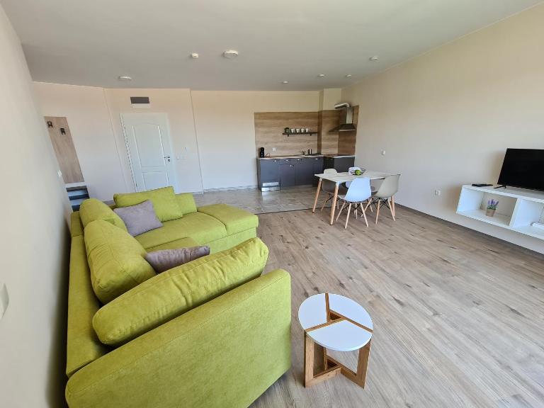 Aparthotel Happy - Bed and Breakfast Primorsko