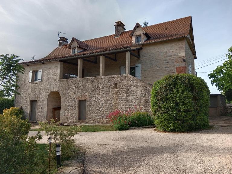 Gîte indépendant "Au merle chanteur" - B&B Laramière