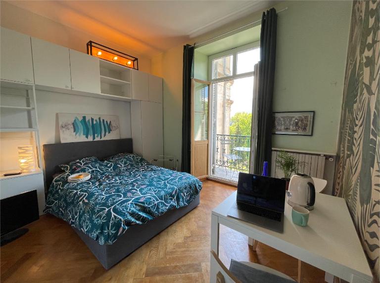 Le Beau Site Grand Hotel - lovely heritage cocoon Aix-les-Bains central park - B&B Aix-les-Bains