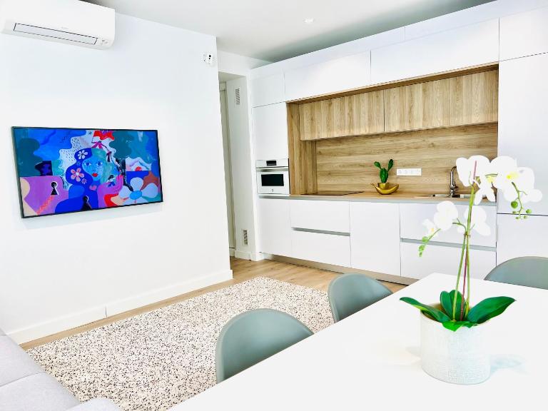 BEST LOFT NEAR REAL MADRID STADIUM - B&B Madrid