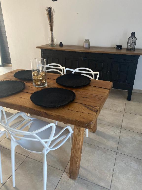 Maison à 3,2km de l’aéroport - Ferienwohnung Charleroi