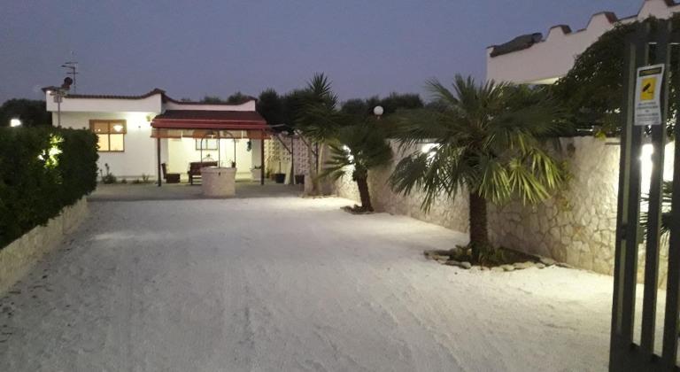 Casa vacanze immersa nelle campagne salentine - Ferienwohnung Monacizzo