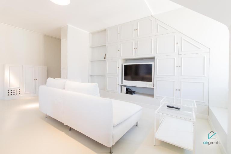 MODERN, MINIMALIST FLAT IN VIENNA - Ferienwohnung Wien