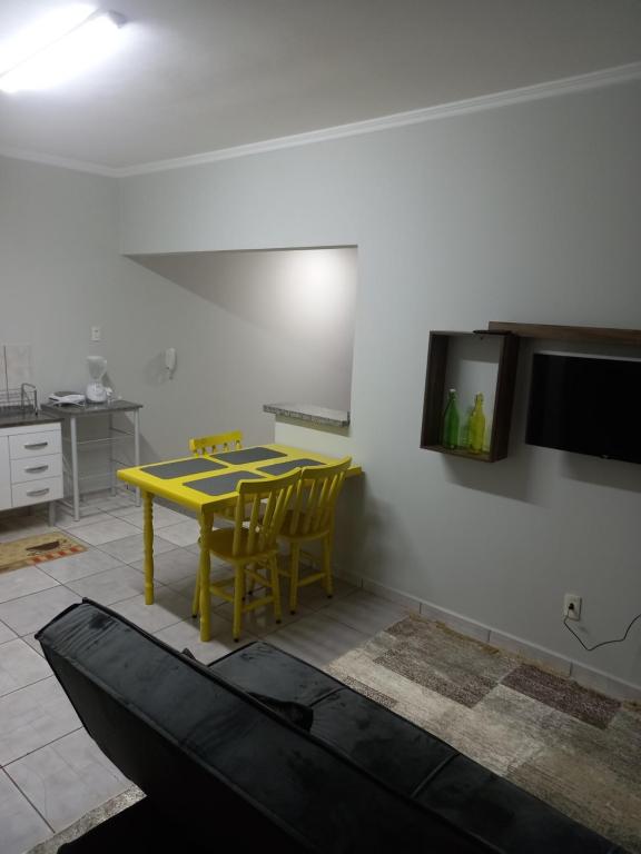 Residencial Joed 2 - Bed and Breakfast Dourados