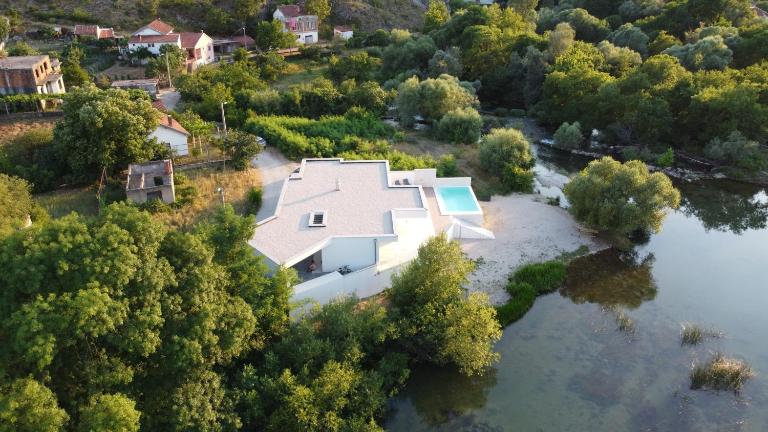 Mostar - Luxury Villa Buna - B&B Buna