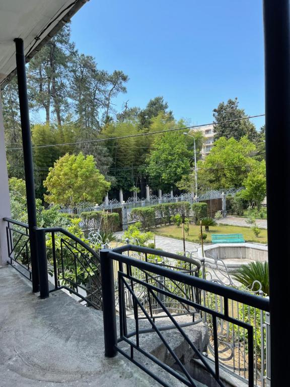 Guesthouse on Agmashenebeli 328 - B&B Kobuleti