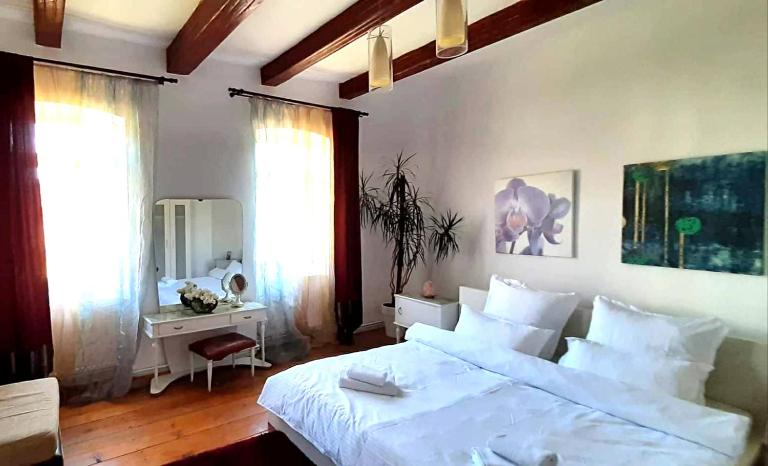 Casa din colțul Cetății - B&B Hărman