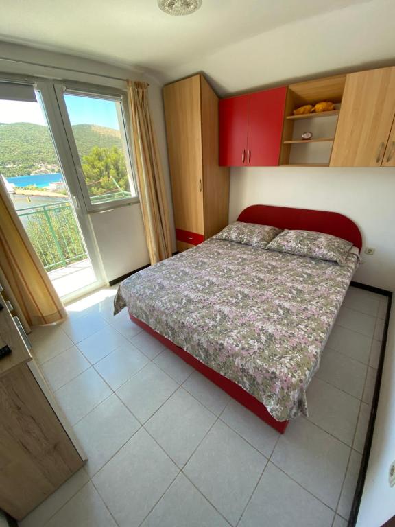 Apartment Marsela - Ferienwohnung Grebaštica