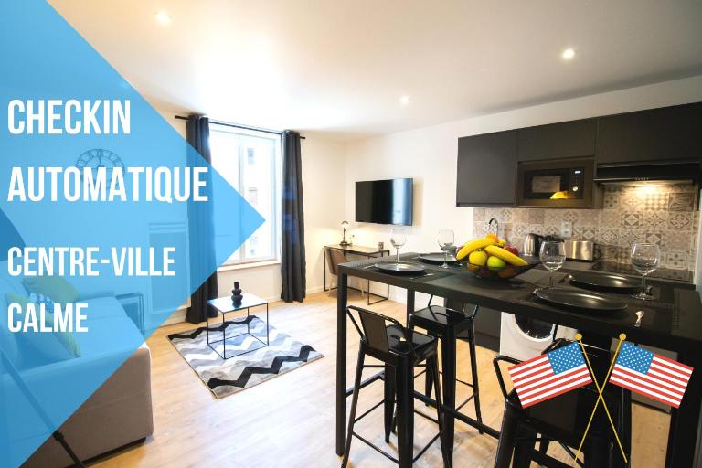 Self Checkin Automatique - Downtown - AMERICA - B&B La Ferté-sous-Jouarre