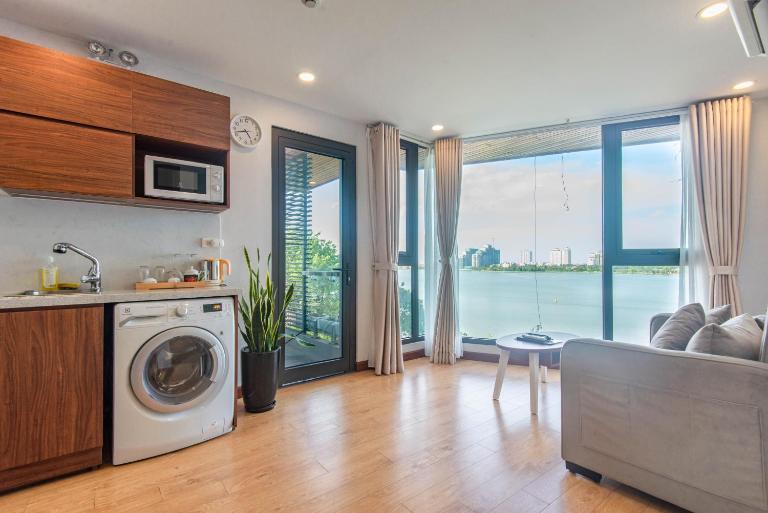 Sunny Moon West Lake Apartment - B&B Hanói
