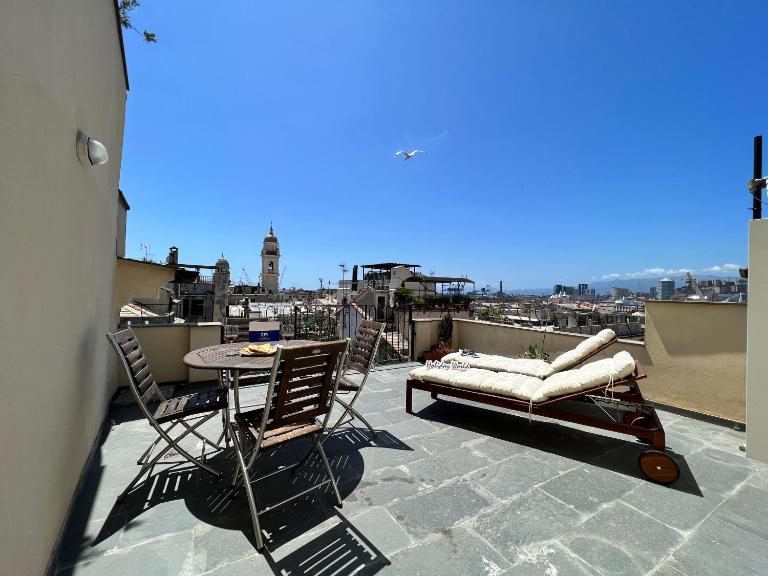 La Terrazza del Porto Antico by Holiday World - B&B Genova