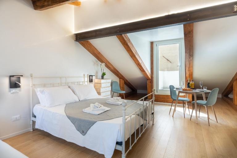 Palazzina Schiavoni by Sarlux - Bed and Breakfast Venetië