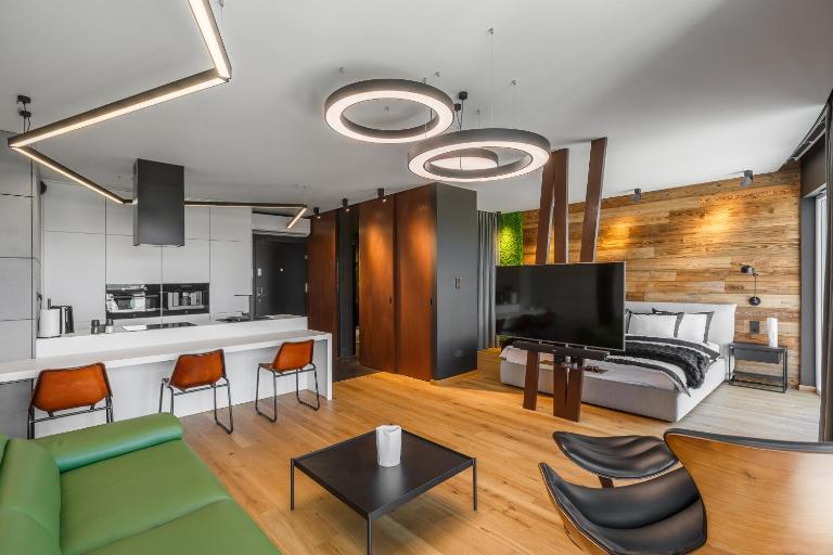 Capital Towers - UNIQUE Apartments 4YOU - 18 piętro z pięknym widokiem na centrum Rzeszowa - B&B Rzeszów
