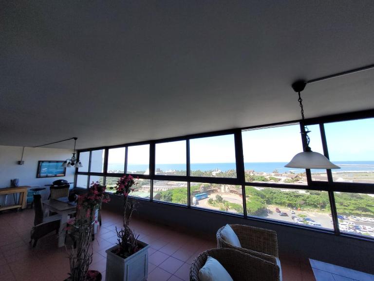 Accommodation Front - Fabulous 4 Sleeper with Jaw - dropping Views - Chambres d'hôtes Durban