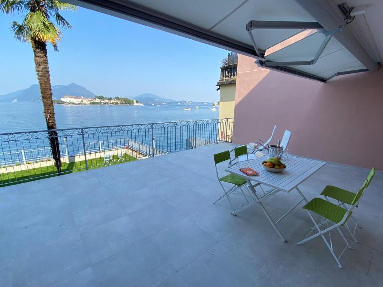 Stone on the lake - Bed and Breakfast Baveno