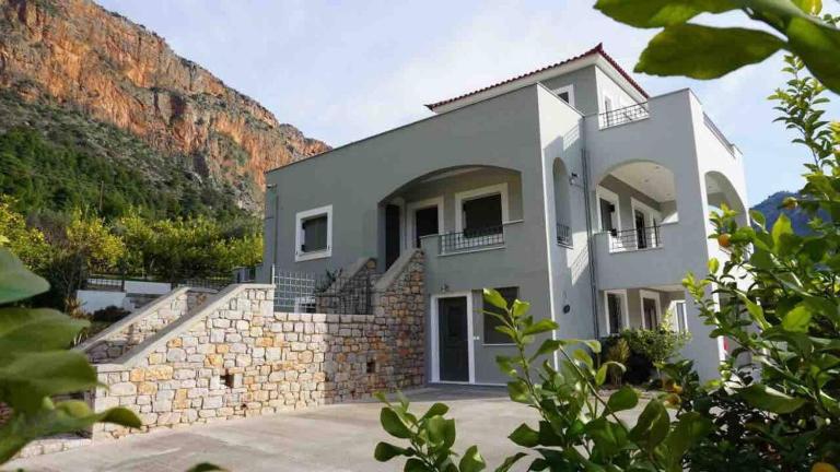 Giorgos’s Luxury Apartment. - B&B Leonídio