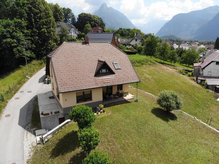 Apartma Melinc - B&B Plezzo