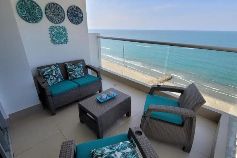 Apartamento con Vista al Mar en Palmetto - Laguito Cartagena - Chambres d'hôtes Carthagène