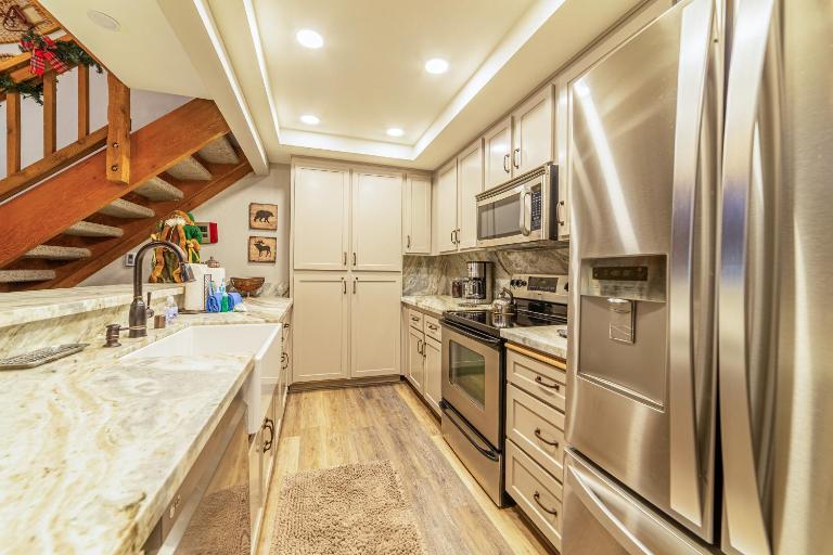 Mountainback 100 - B&B Mammoth Lakes