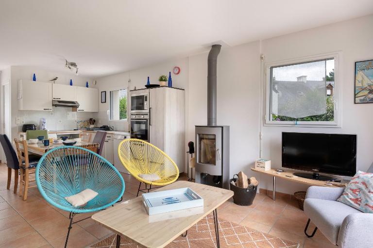 Maison pour 5 - Grand jardin - 500m de la mer - Chambres d'hôtes Arzon