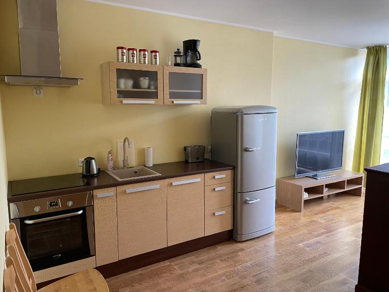 RÜÜTLI City Center Apartment - Bed and Breakfast Pärnu