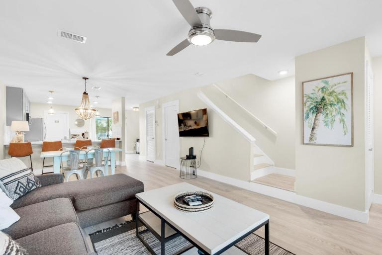 Sandprints E10 - B&B Destin