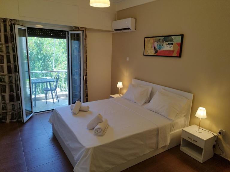 Zeus Apartment - B&B Atene