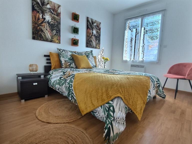 Le CONTI Proche Roissy - Astérix- Gare - Bed and Breakfast Le Plessis-Belleville
