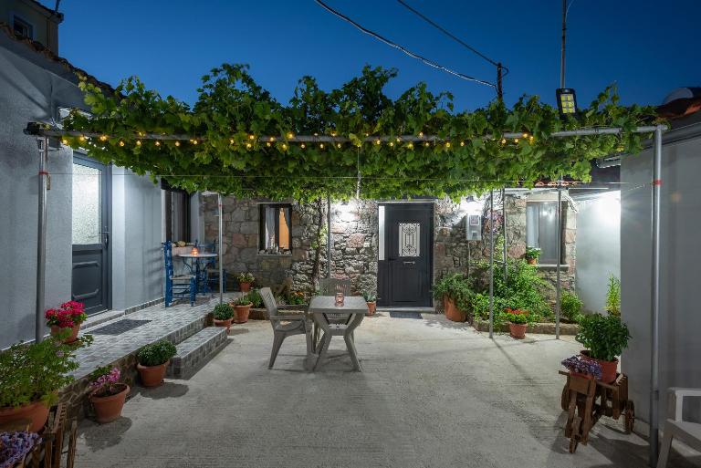 Ρίζες - Rizes - B&B Repanídhion