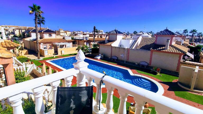 Flamingo Hills 2 - Ferienwohnung Urbanizacion los Balcones