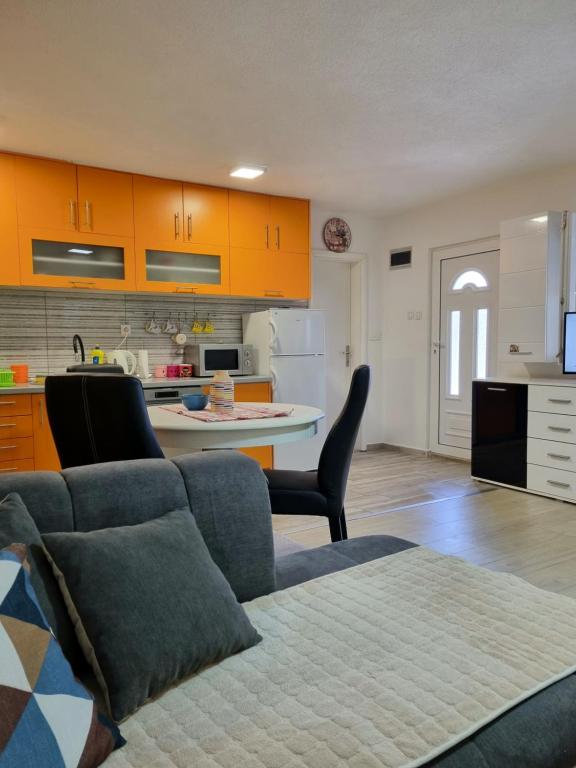 Apartments Maria - B&B Ivanica