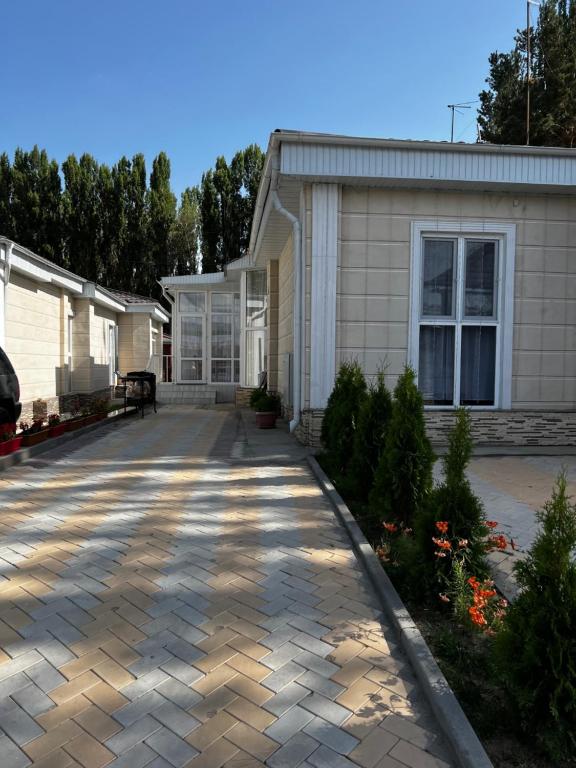 Raduga West_Issyk Kul, Kyrgyzstan - B&B Kosh-Köl