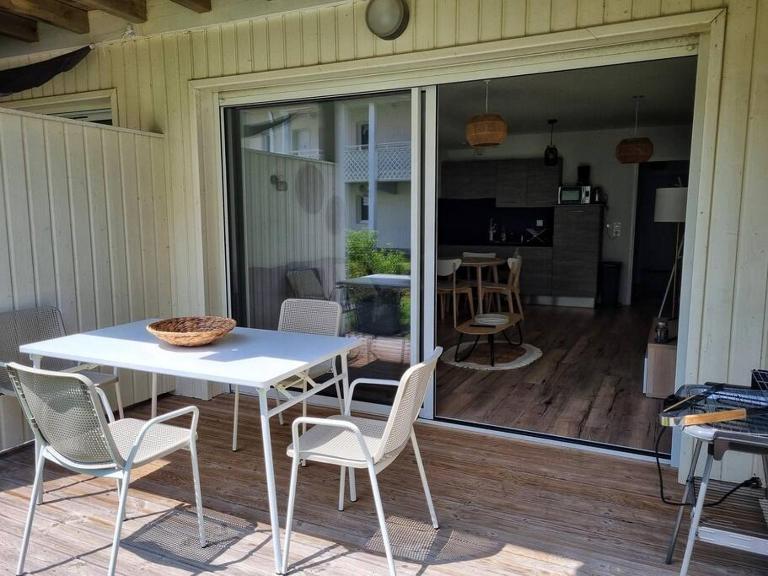 Appartement in Mimizan's center with pool & BBQ - Chambres d'hôtes Mimizan